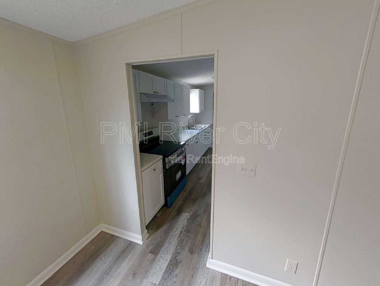 12556 Palmetto St - Photo 2 of 18