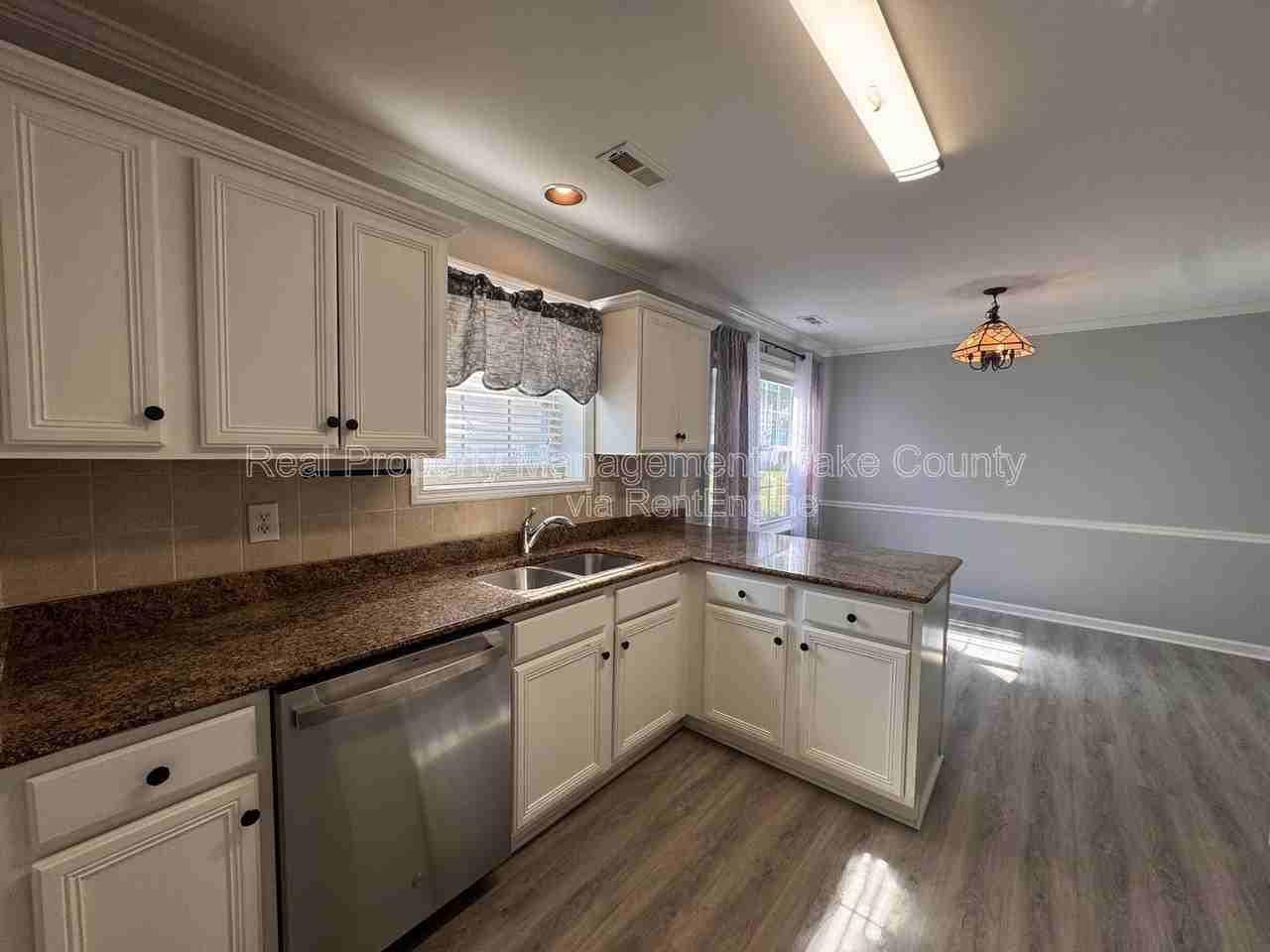 206 Lindell Dr - Photo 6 of 50