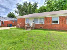 featured image of 538 E Indian Dr