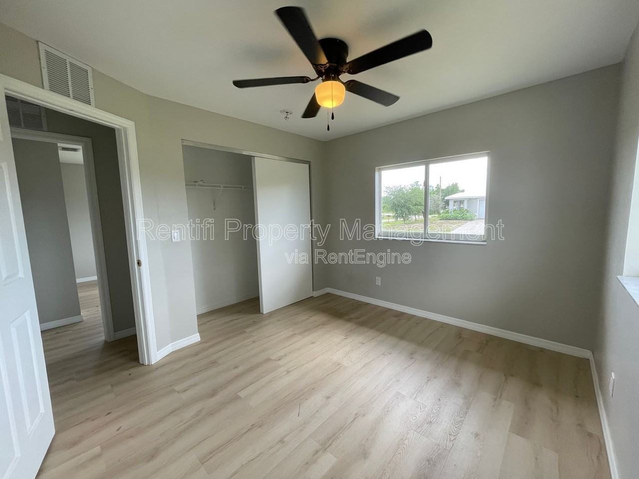 142 Gordon Ave S - Photo 7 of 10