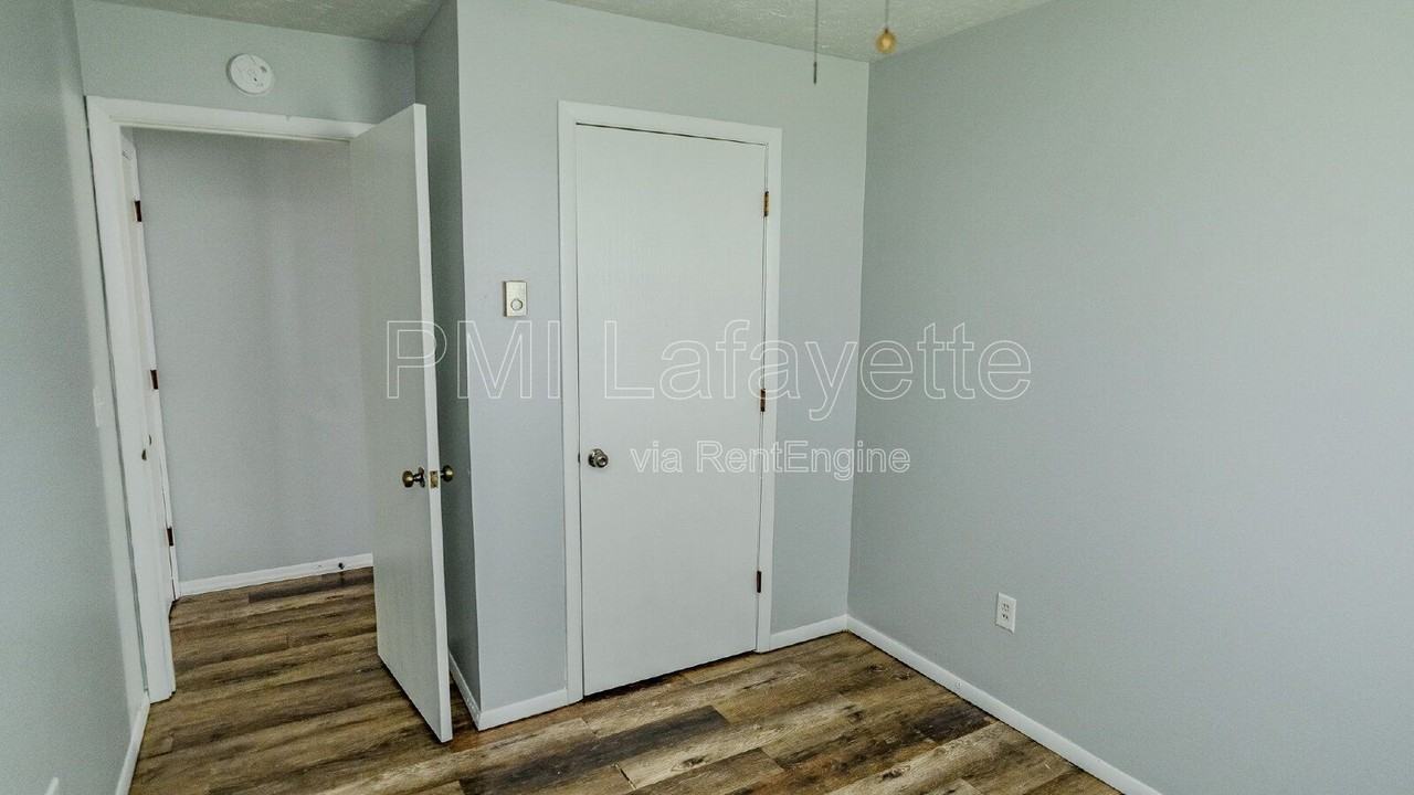 204 W Oxford St - Photo 2 of 14