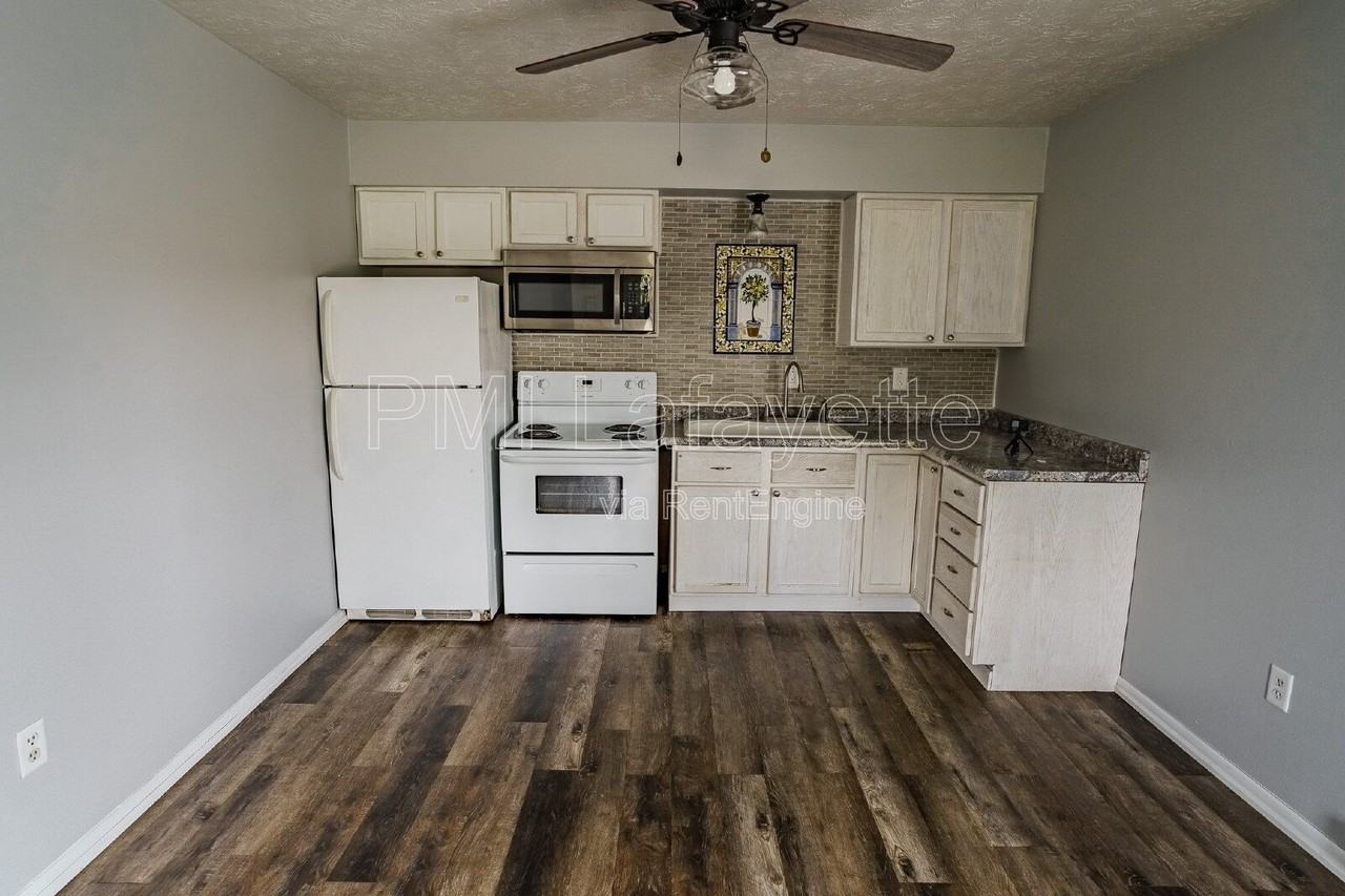 204 W Oxford St - Photo 7 of 14