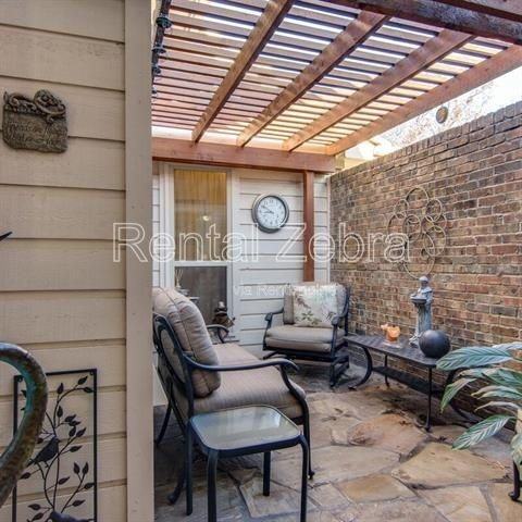 2214 Mediterranean Ave - Photo 5 of 11