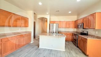 15238 W Jefferson St - Photo 1 of 1