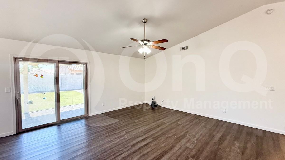 1581 W Butler Dr - Photo 6 of 19