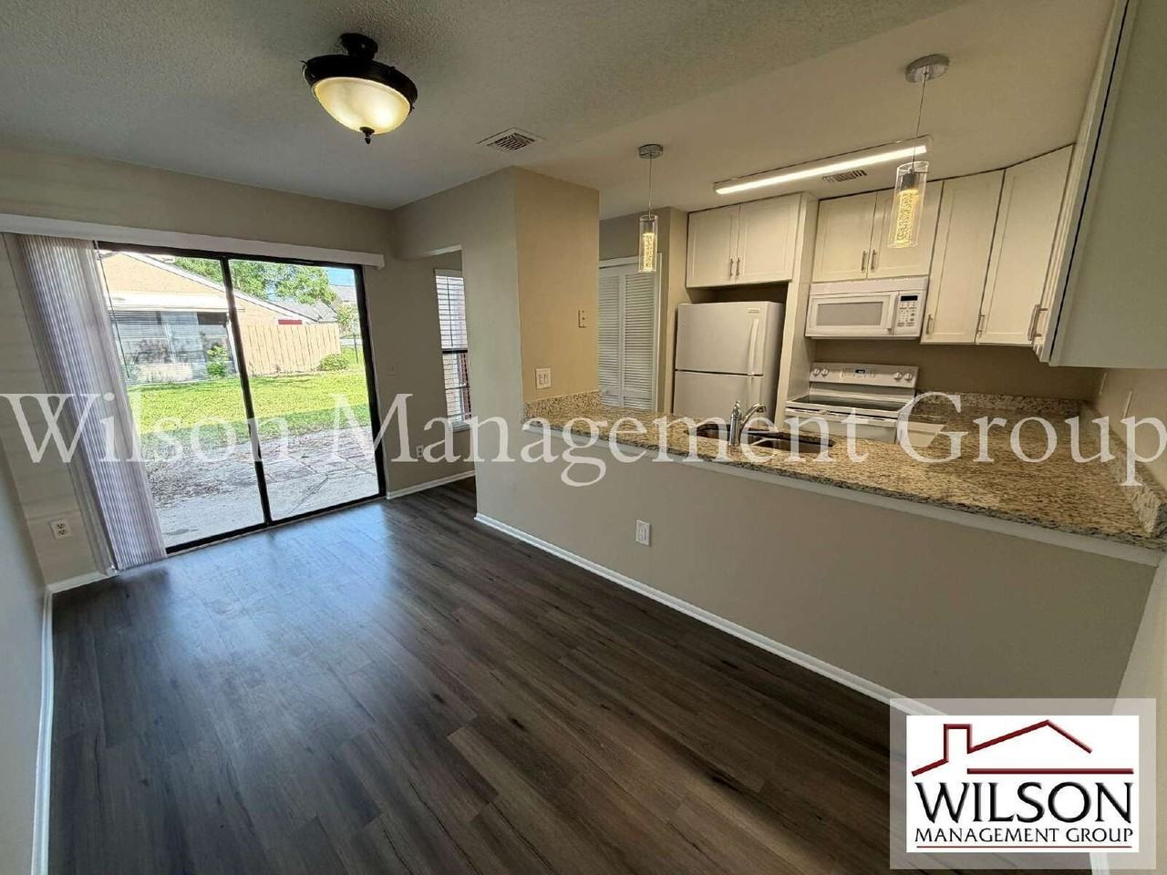 603 Casa Park Court O - Photo 4 of 21