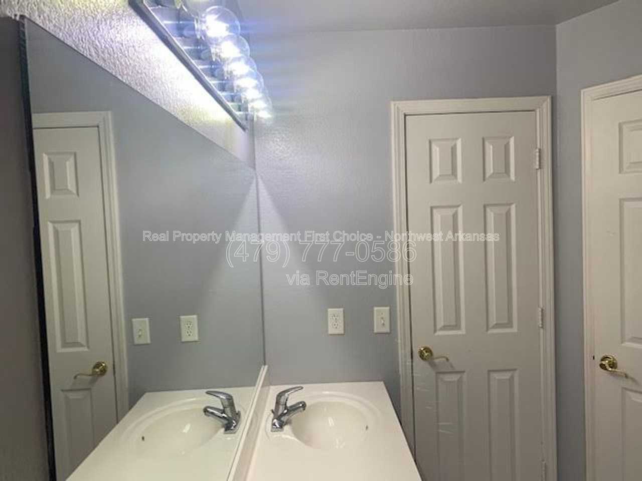 890 Sunflower St - Photo 6 of 16