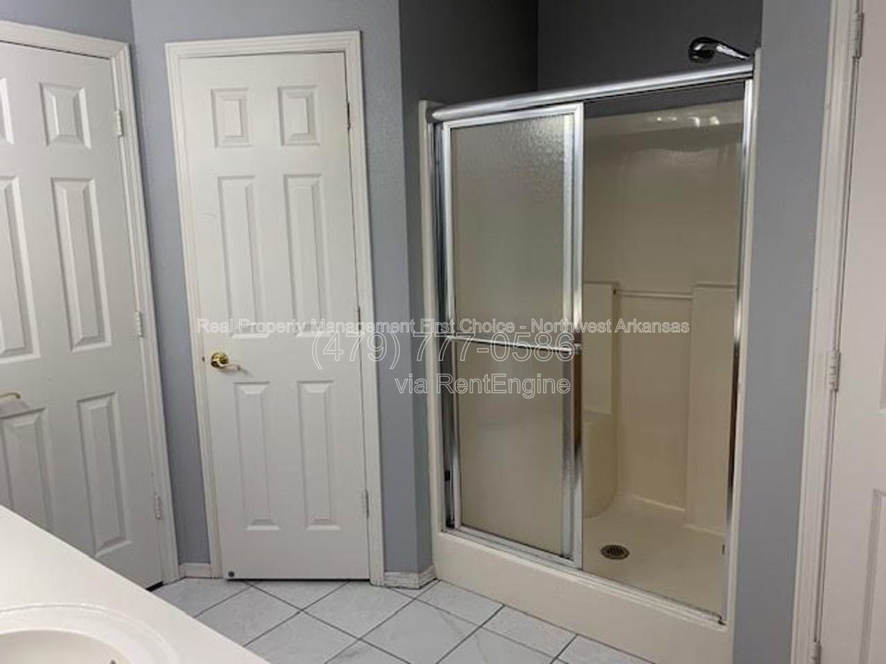 890 Sunflower St - Photo 7 of 16
