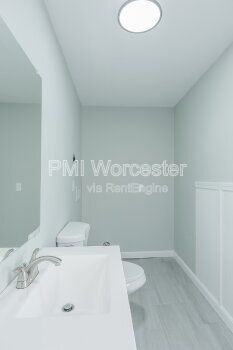 8 Pond St - Photo 7 of 19