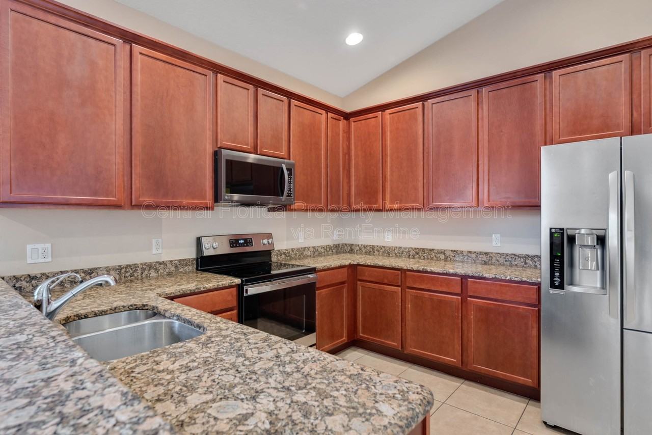 8116 Tumeric Ct - Photo 7 of 13