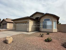 11913 W Jackson St - Photo 1 of 1