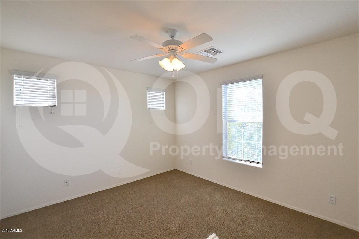 4028 E Tulsa St - Photo 7 of 25