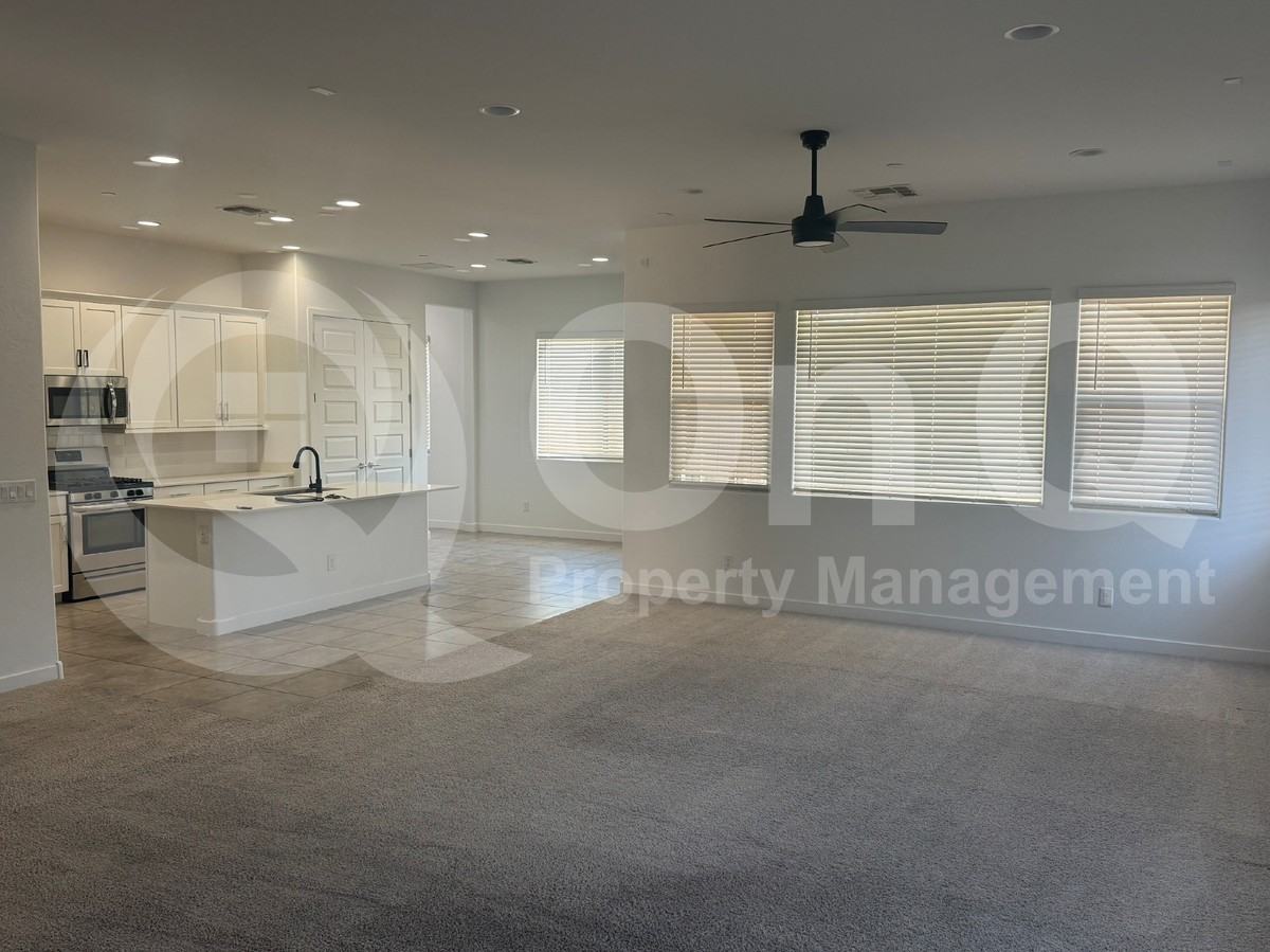 12556 W Calle De Baca - Photo 2 of 10