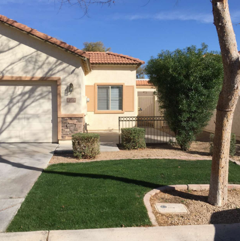 951 S Tucana Ln - Photo 2 of 19