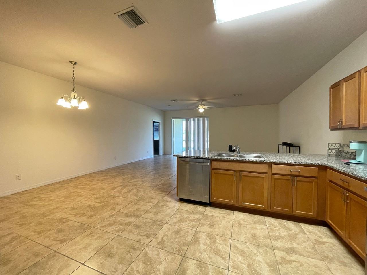1622 Sw 16th Ct - Photo 6 of 20