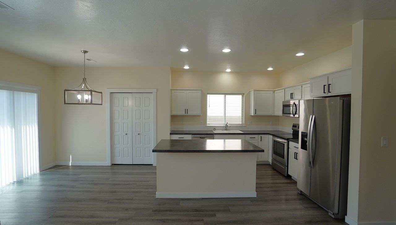 3061 W Silver River St #1 - Photo 7 of 27