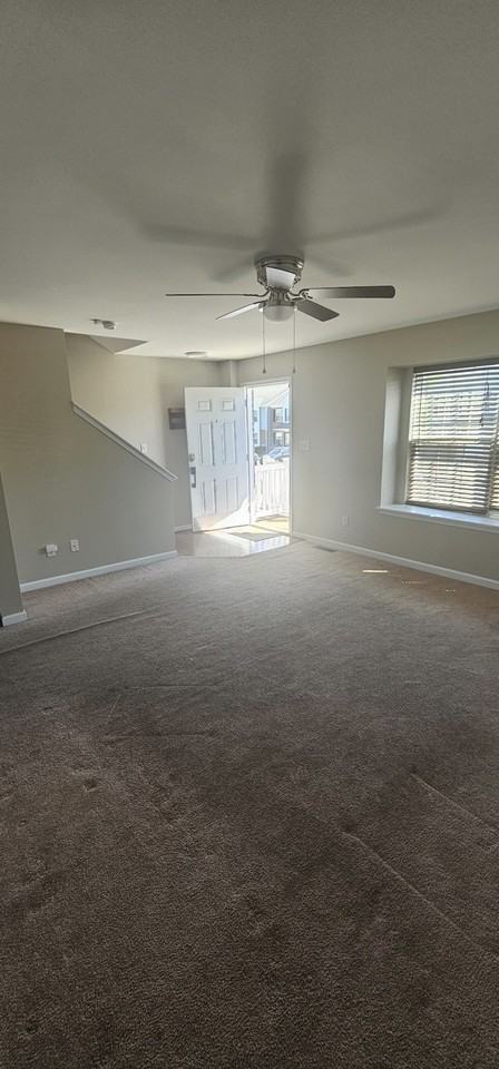 89 Salerno Dr - Photo 6 of 44