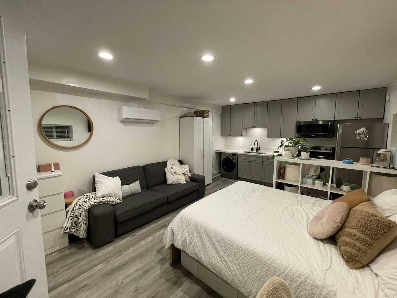 4521 Westview Drive, Unit #1 - Photo 4 of 23