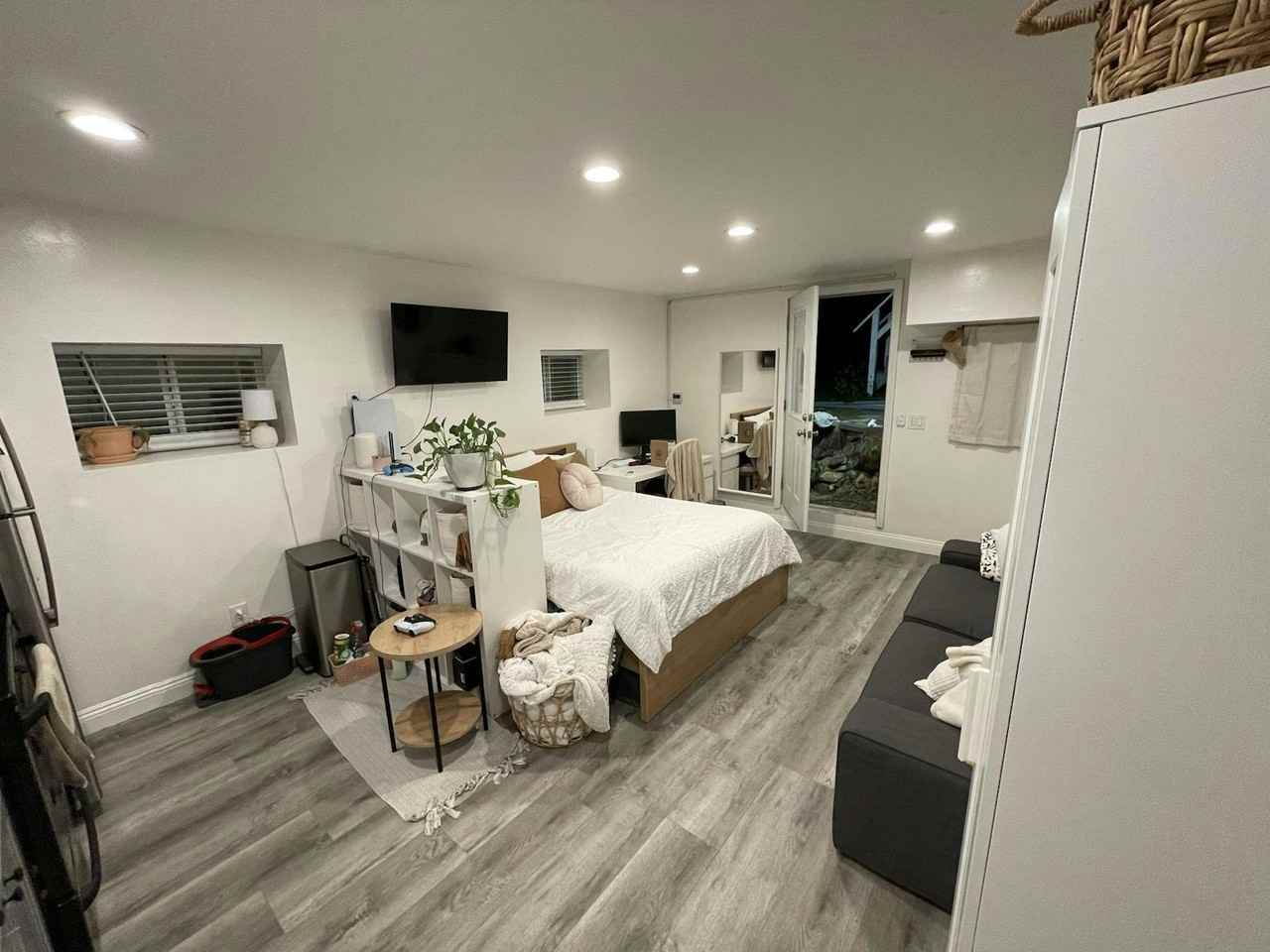 4521 Westview Drive, Unit #1 - Photo 5 of 23