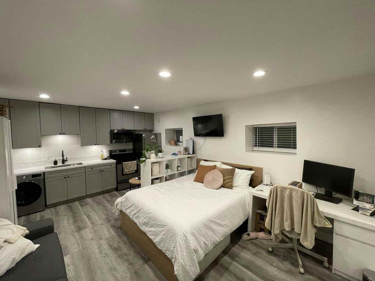 4521 Westview Drive, Unit #1 - Photo 6 of 23