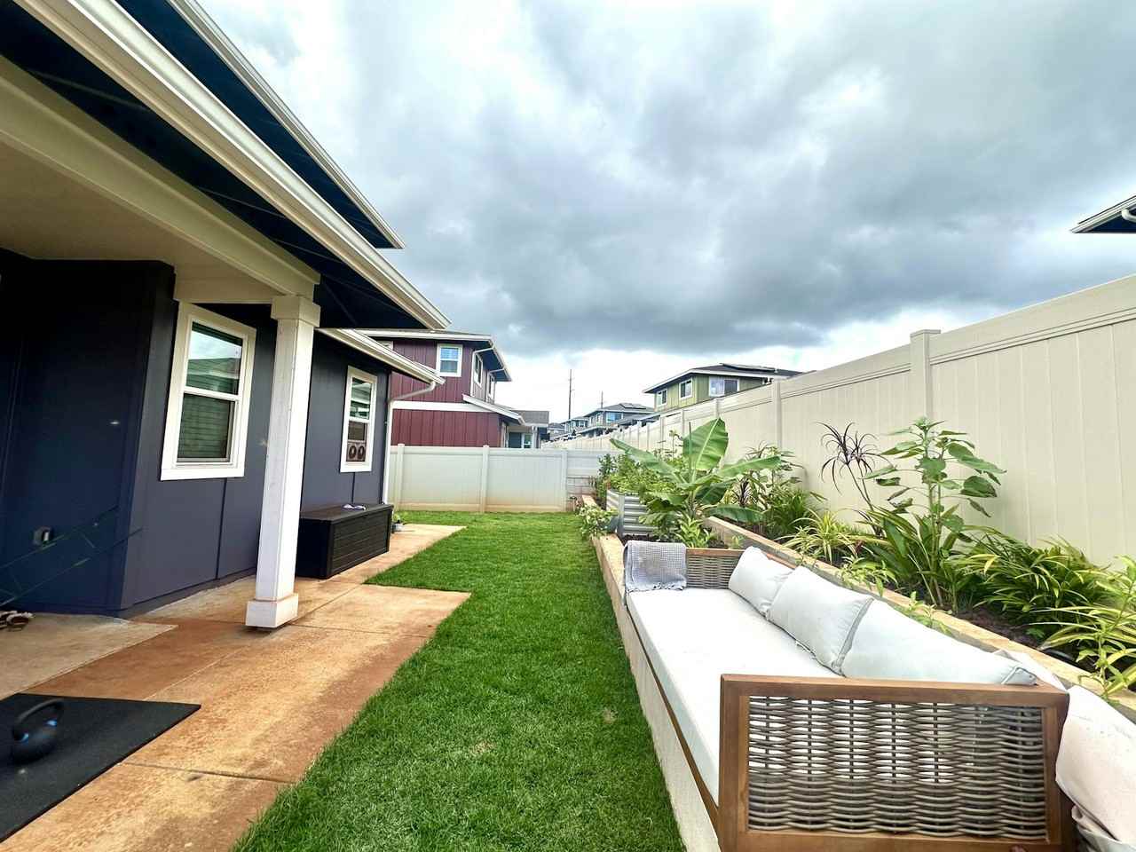 94-1133 Halekukui Street - Photo 5 of 25