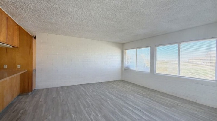 21225 Wigwam Rd, Unit 2 - Photo 7 of 14