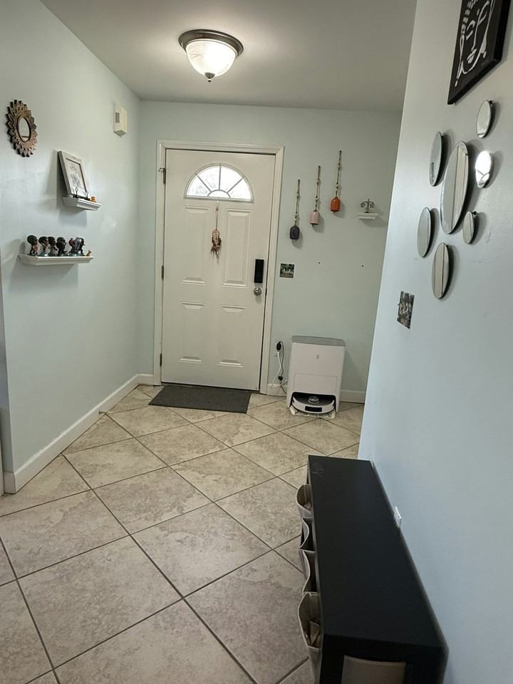 8606 Beatrice - Photo 4 of 28