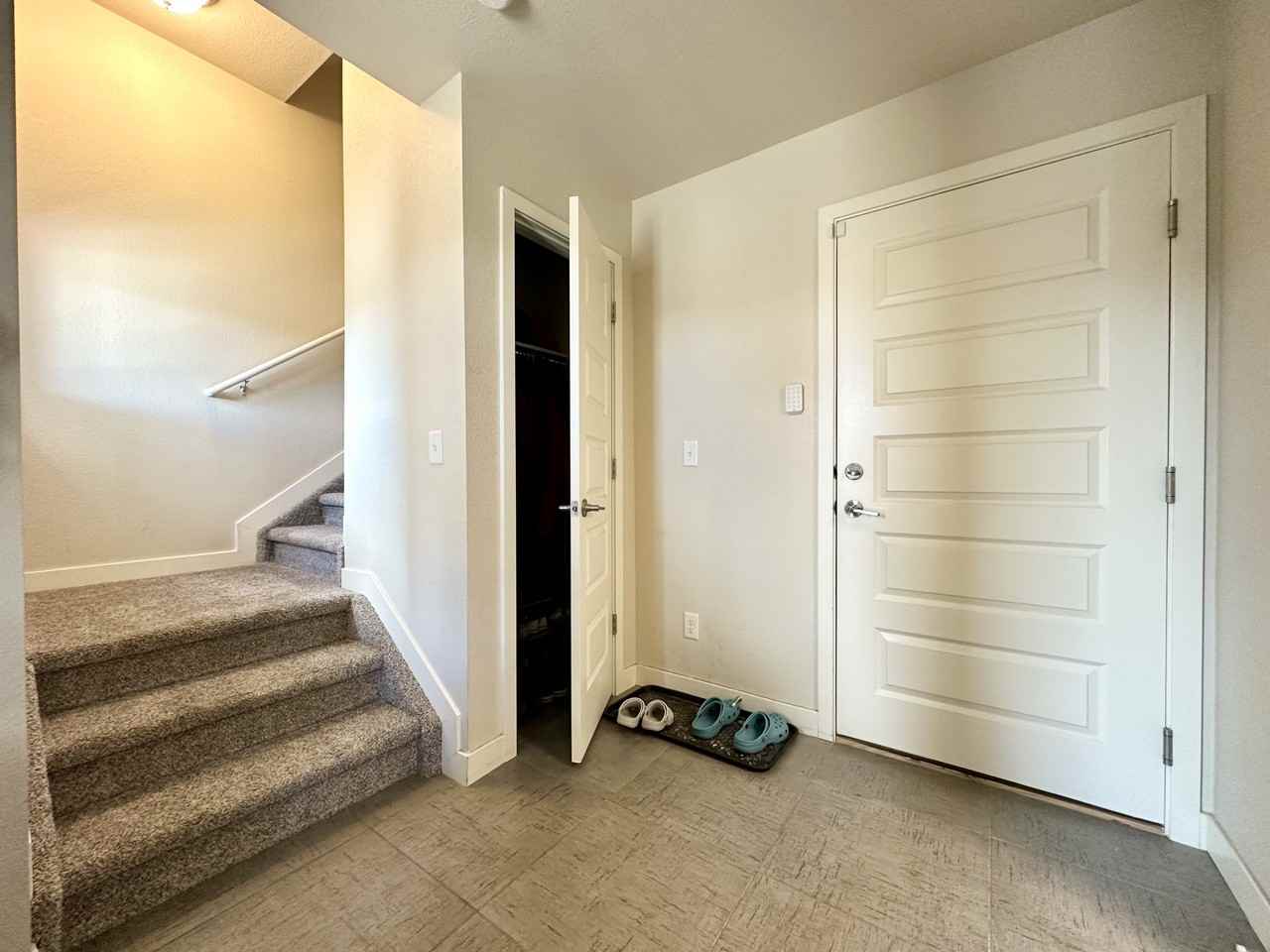 11235 Colony Row #1 - Photo 6 of 38