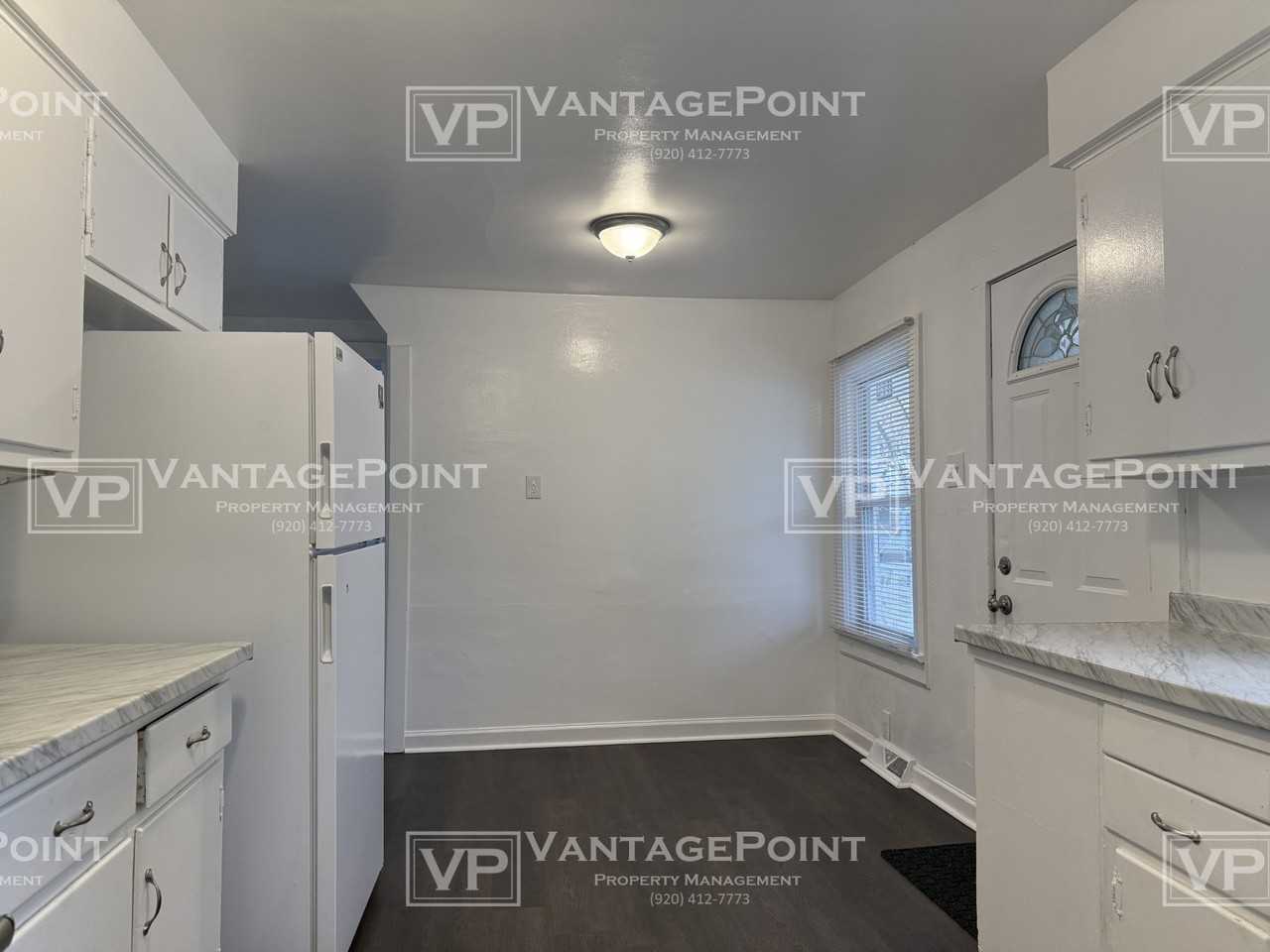 1160 Cass St Lowr - Photo 7 of 23