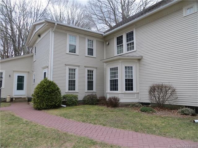 44 Falls Rd - Photo 2 of 11