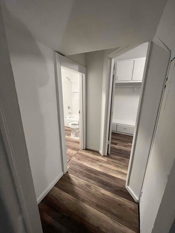 301 N Railroad Ave - Photo 2 of 17