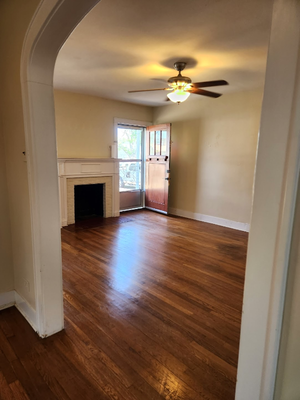 315 N Monroe St - Photo 5 of 23