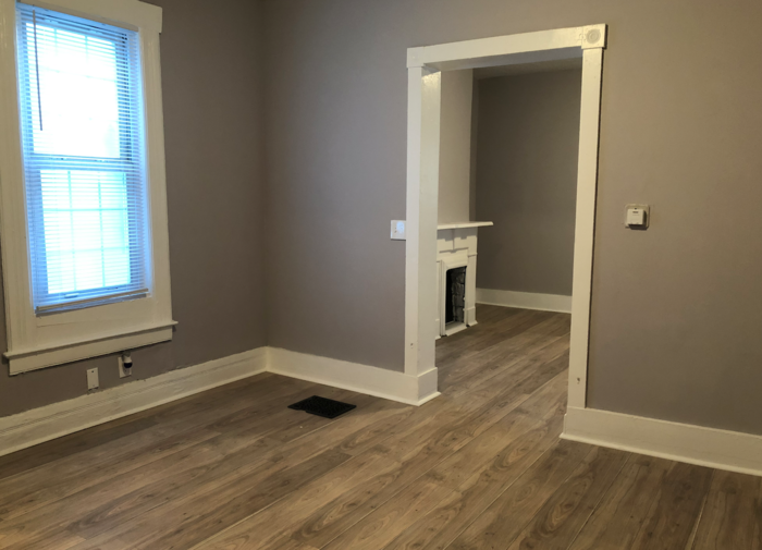 347 Maple Blvd #1 - Photo 5 of 20