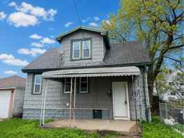 featured image of 125 Edison Avenue - Carriage House