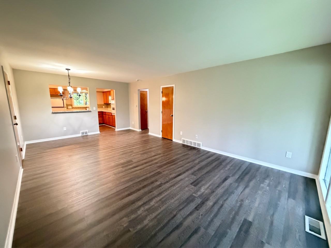 4493 South Buffalo Street - Maple 4 - Photo 5 of 32