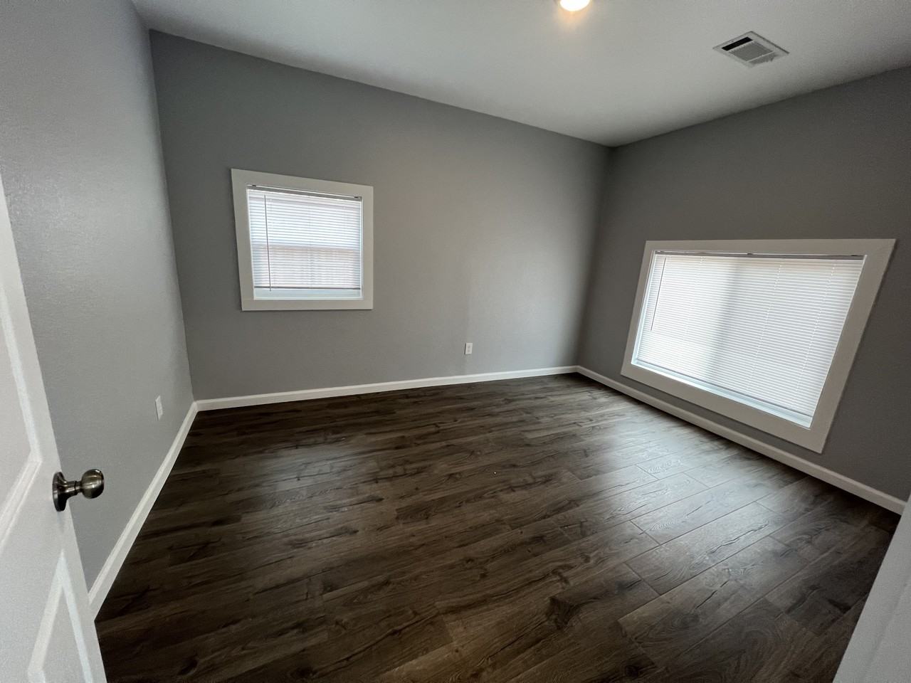R&B: 28994 Road 168 #1 - Photo 6 of 10