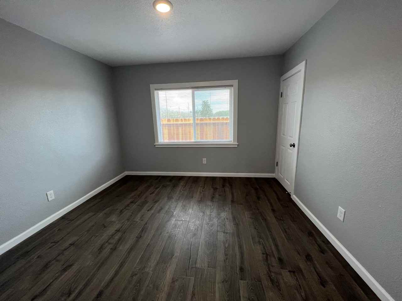 R&B: 28994 Road 168 #1 - Photo 7 of 10