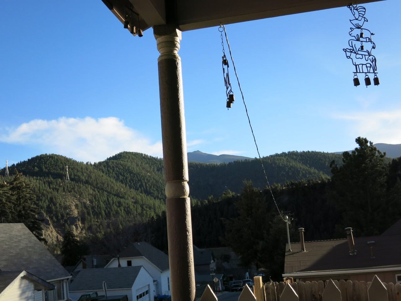345 8th Ave - Photo 2 of 20