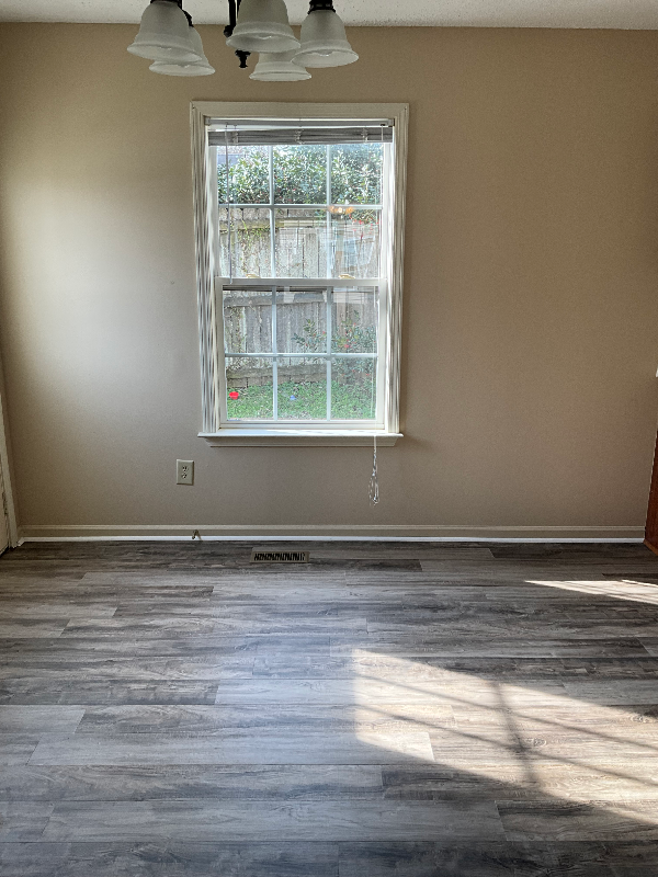 615 N High St #B - Photo 3 of 9
