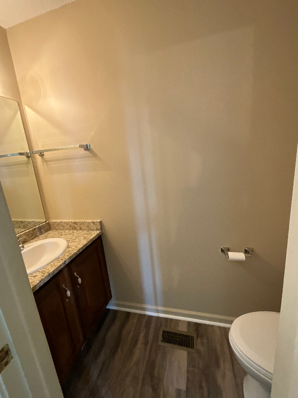 615 N High St #B - Photo 5 of 9