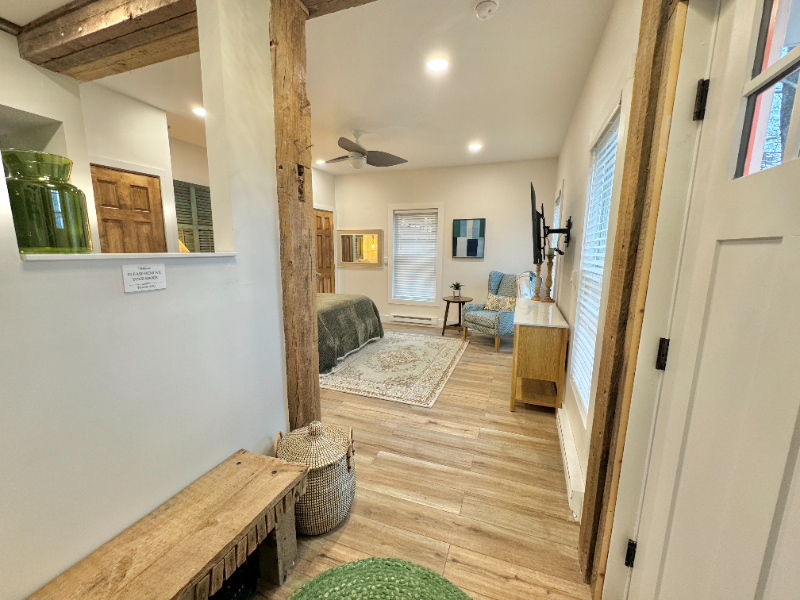 13 Mcdonald St #1stFLAPT - Photo 3 of 15