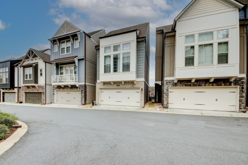 1125 Kirkland Cir - Photo 7 of 35