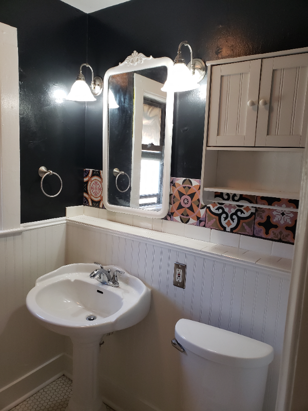 210 Jackson St - Photo 4 of 9