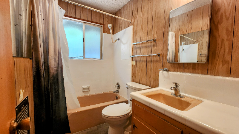 1168 Jungfrau Dr - Photo 6 of 15