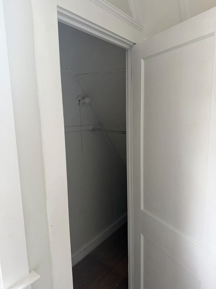 100 Nanticoke Ave #4 - Photo 7 of 14