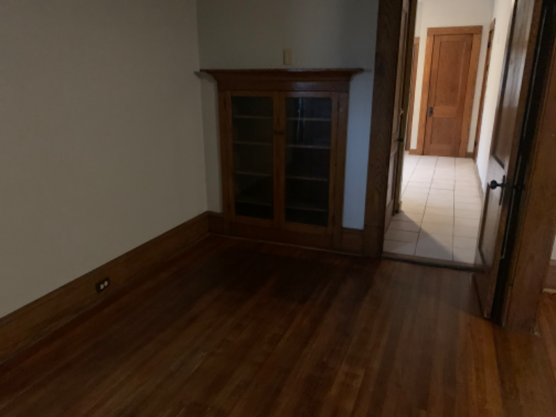 1725 Ryerson Ave #1 - Photo 3 of 13