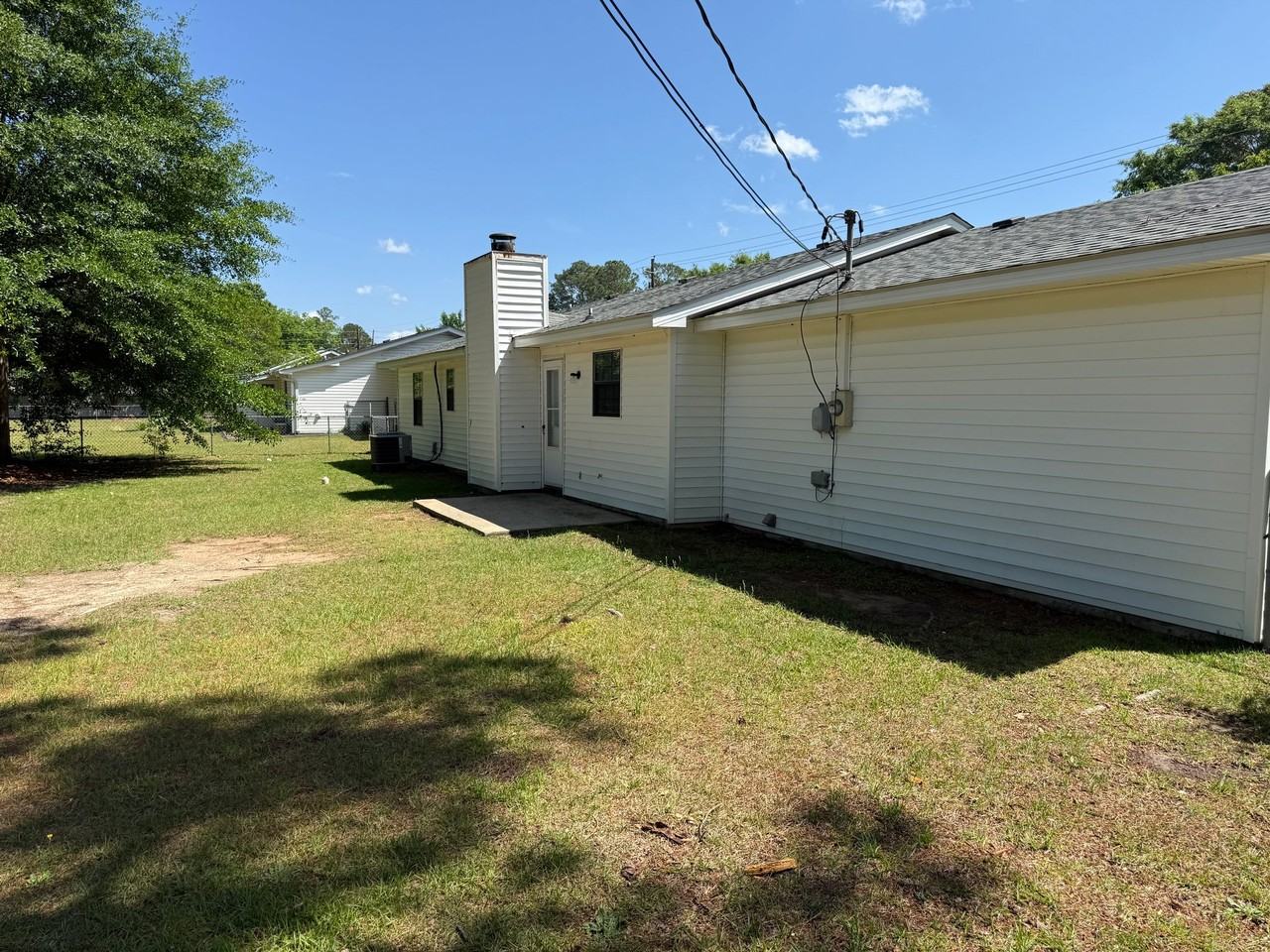1501 Main St - Photo 5 of 20