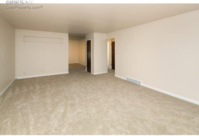1203 Kirkwood Dr - Photo 4 of 15