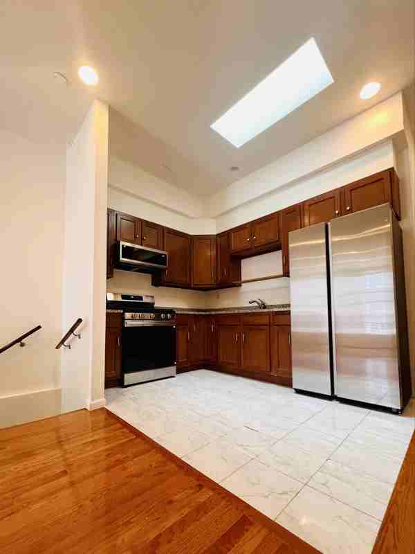2659 W North Ave #2 - Photo 4 of 18