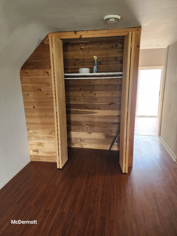155 N Ridge Rd W #UP - Photo 2 of 8